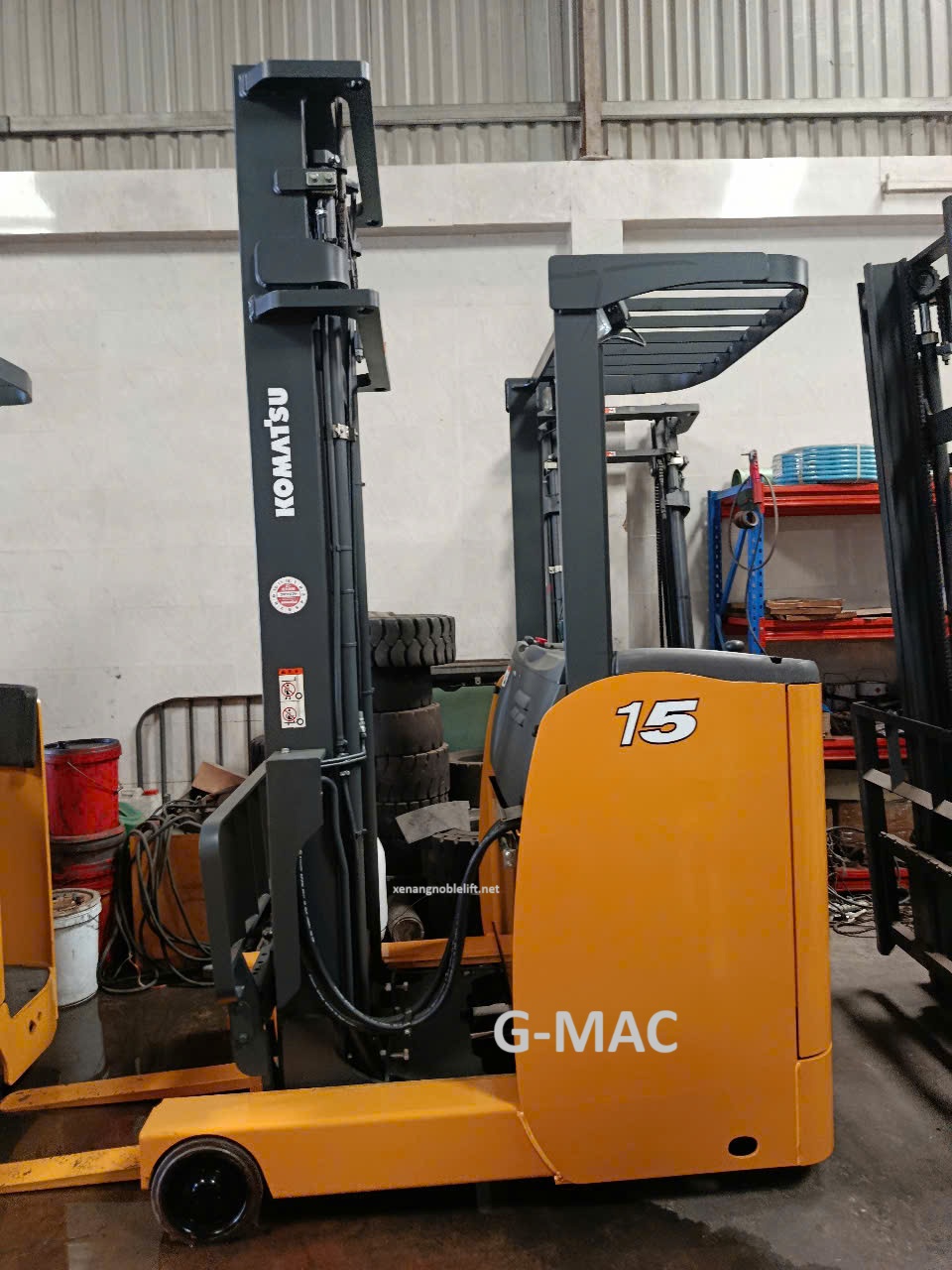 Xe nâng điện Komatsu đứng lái 1500kg cũ