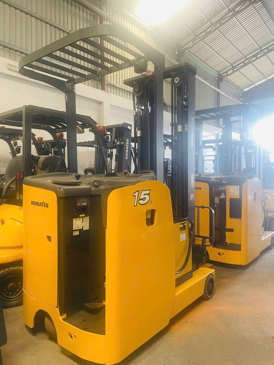 Xe nâng Komatsu cũ