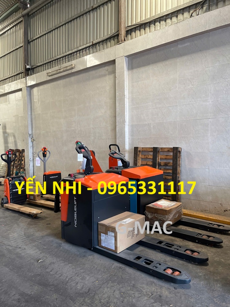 Xe nâng tay chạy điện con cóc